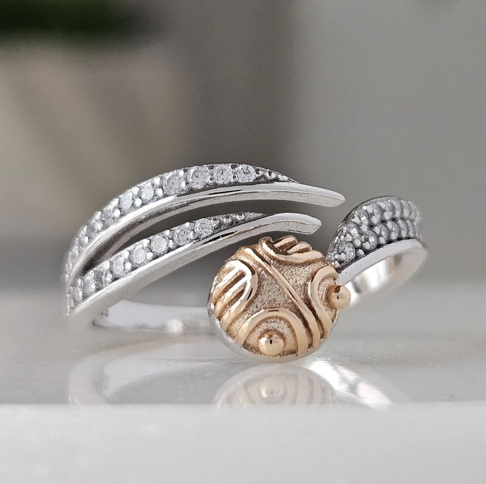 Harry Potter Flying Golden Snitch Ring, solid 925 Sterling Silver